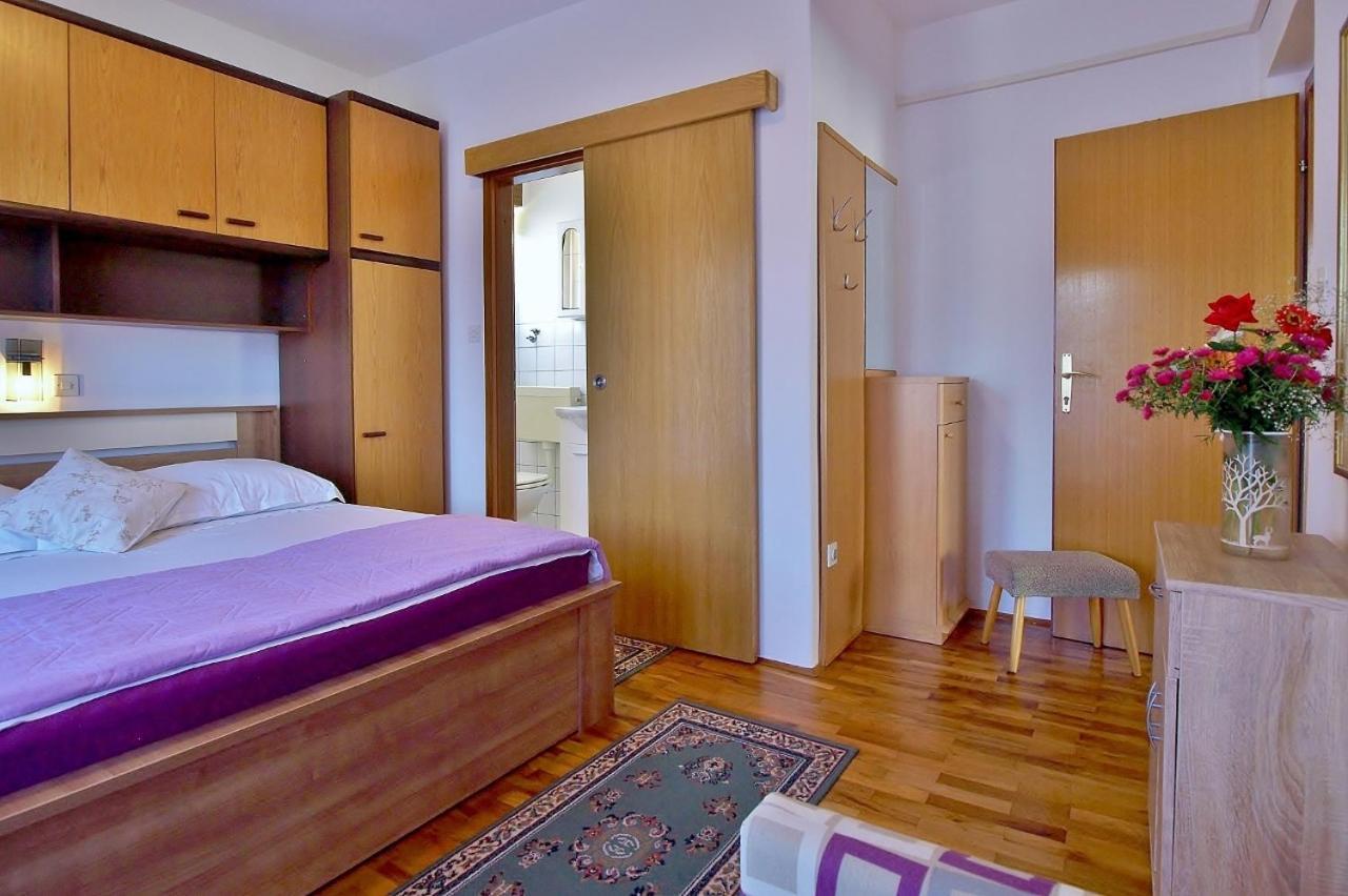 Apartments By The Sea Supetarska Draga - Donja, Rab - 4954 객실 사진